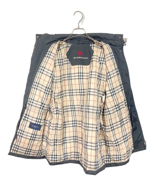 BURBERRY（バーバリー）BURBERRY (バーバリー) ノバチェックダウンジャケット　アウター ブラック サイズ:9の古着・服飾アイテム