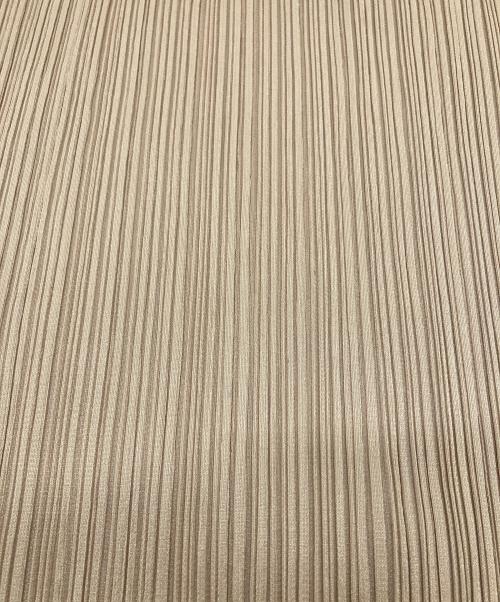 PLEATS PLEASE（プリーツプリーズ）PLEATS PLEASE (プリーツプリーズ) ハイネック ロングスリーブ プリーツ カットソー　ロングスリーブカットソー　デザインカットソー　日本製 イエロー サイズ:FREEの古着・服飾アイテム