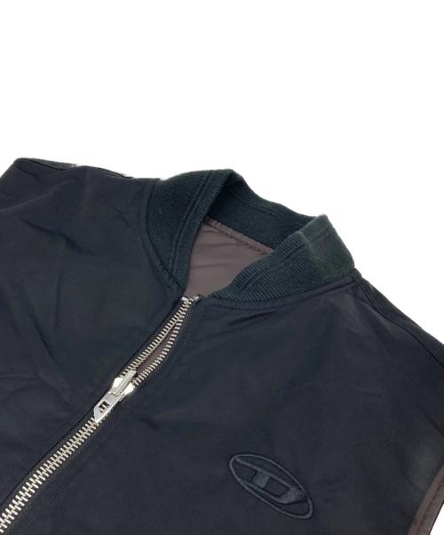 DIESEL（ディーゼル）DIESEL (ディーゼル) ジップアップベスト　リバーシブルベスト ブラウン サイズ:46の古着・服飾アイテム