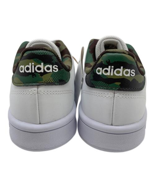 adidas（アディダス）adidas (アディダス) ローカットスニーカー　カジュアル　通勤　通学　靴 ホワイト サイズ:US5の古着・服飾アイテム