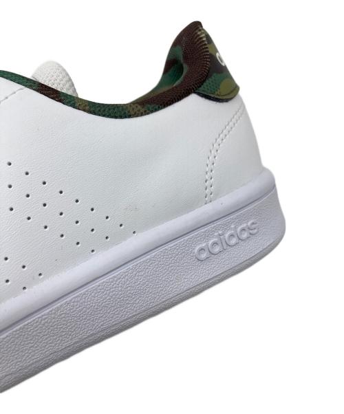 adidas（アディダス）adidas (アディダス) ローカットスニーカー　カジュアル　通勤　通学　靴 ホワイト サイズ:US5の古着・服飾アイテム