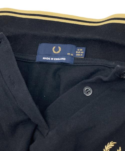 FRED PERRY（フレッドペリー）FRED PERRY (フレッドペリー) ポロシャツ　半袖シャツ　ワンポイント刺繍　イングランド製 ブラック サイズ:UK12（実寸参照）の古着・服飾アイテム