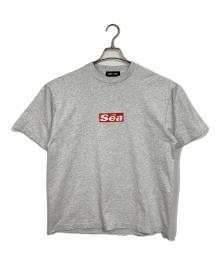WIND AND SEA（ウィンダンシー）の古着「Tabloid THE SEA S/S Tee  タブロイドザシーショートスリーブティー 半袖カットソー　Tシャツ」｜グレー