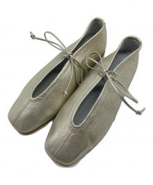 SUI（スイ）の古着「LACE UP BALLET レースアップバレエシューズ　フラットシューズ　日本製　北欧、暮らしの道具店」｜ゴールド