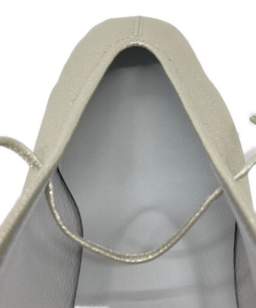 SUI（スイ）SUI (スイ) LACE UP BALLET レースアップバレエシューズ　フラットシューズ　日本製　北欧、暮らしの道具店 ゴールド サイズ:22 1/2の古着・服飾アイテム