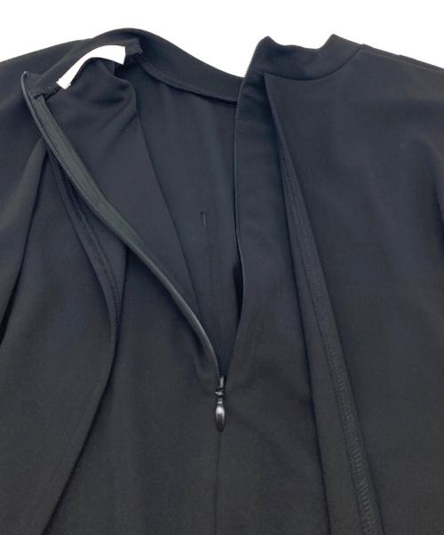 IORE（イオレ）IORE (イオレ) MELT TOPS 24SS ブラック サイズ:FREEの古着・服飾アイテム