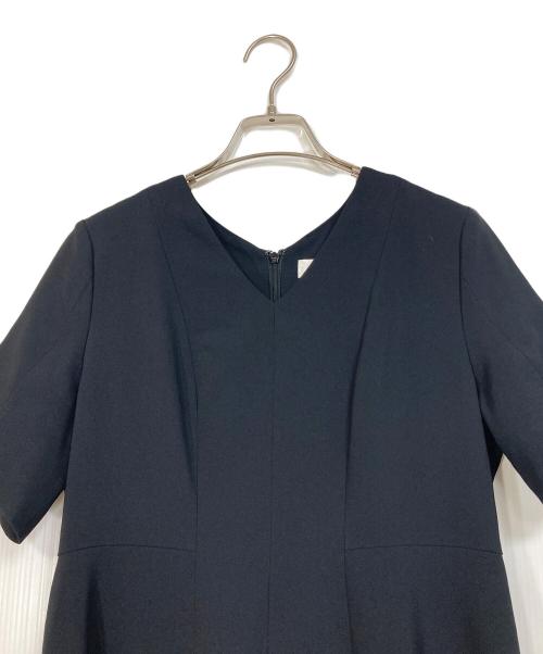 Sono（ソーノ）Sono (ソーノ) 半袖ワンピース　タグ付き　日本製 ブラック サイズ:1 未使用品の古着・服飾アイテム