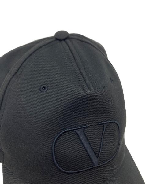 VALENTINO（ヴァレンティノ）VALENTINO (ヴァレンティノ) Vロゴ 刺繍 ベースボールキャップ ブラック サイズ:59の古着・服飾アイテム