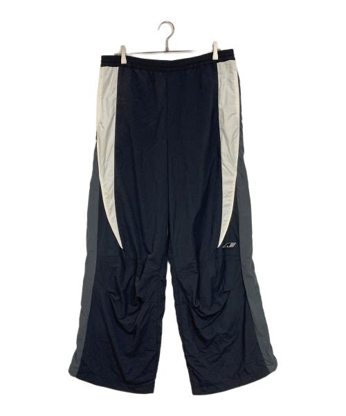 AMBUSH（アンブッシュ）AMBUSH (アンブッシュ) ストレートナイロンパンツ　日本製 ブラック サイズ:XLの古着・服飾アイテム