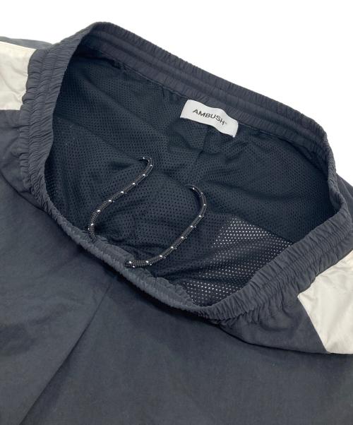 AMBUSH（アンブッシュ）AMBUSH (アンブッシュ) ストレートナイロンパンツ　日本製 ブラック サイズ:XLの古着・服飾アイテム