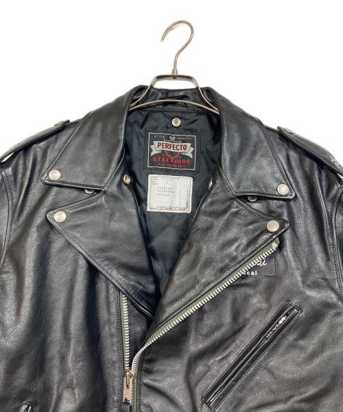 sacai（サカイ）sacai (サカイ) Schott (ショット) MADSAKI (マドサキ) バックプリント ダブルライダースジャケット ブラック サイズ:4の古着・服飾アイテム