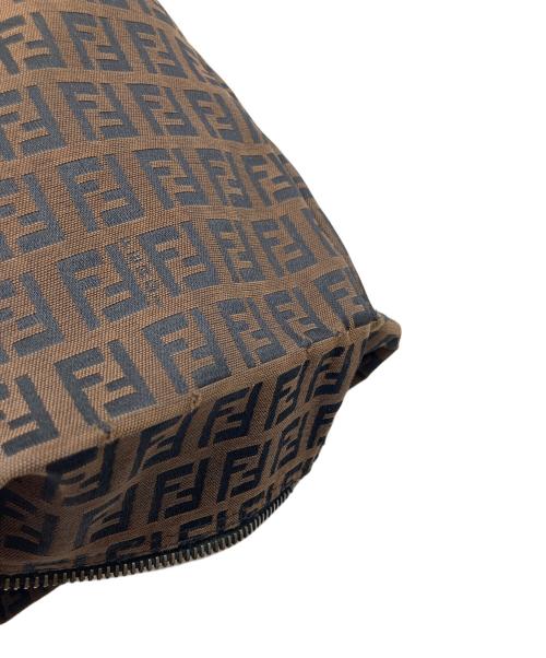 FENDI（フェンディ）FENDI (フェンディ) ズッカトートバッグ　イタリア製 ブラウン サイズ:実寸参照の古着・服飾アイテム