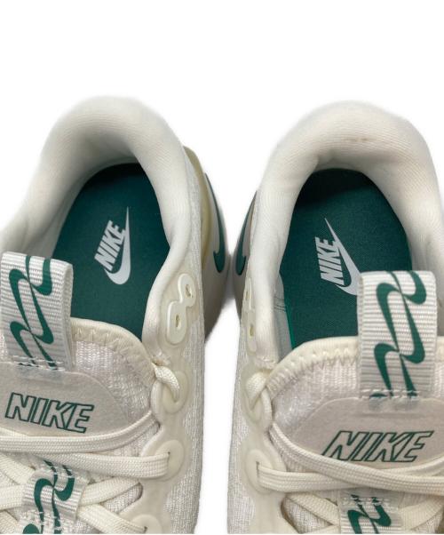 NIKE（ナイキ）NIKE (ナイキ) モティバ ホワイト サイズ:US 7.5の古着・服飾アイテム