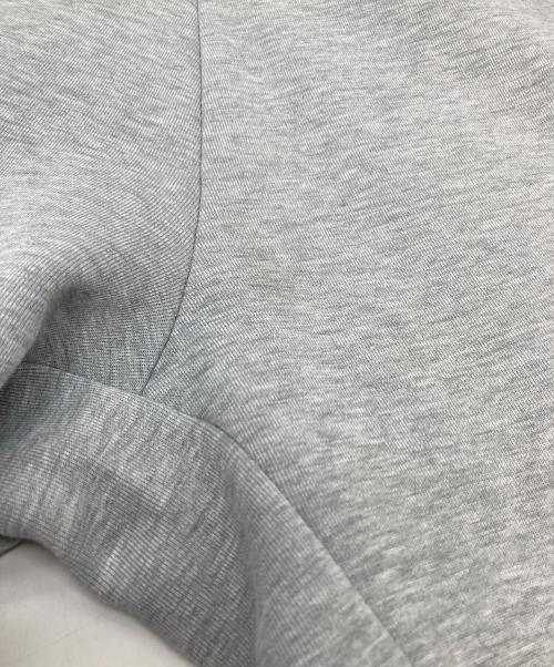 NIKE（ナイキ）NIKE (ナイキ) テックフリースジョガーパンツ グレー サイズ:Mの古着・服飾アイテム