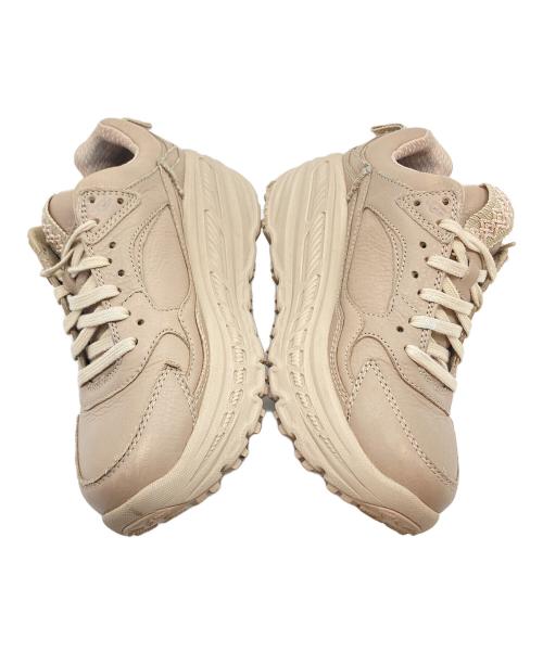 UGG（アグ）UGG (アグ) CA805 X Lace Low ベージュ サイズ:US 6の古着・服飾アイテム