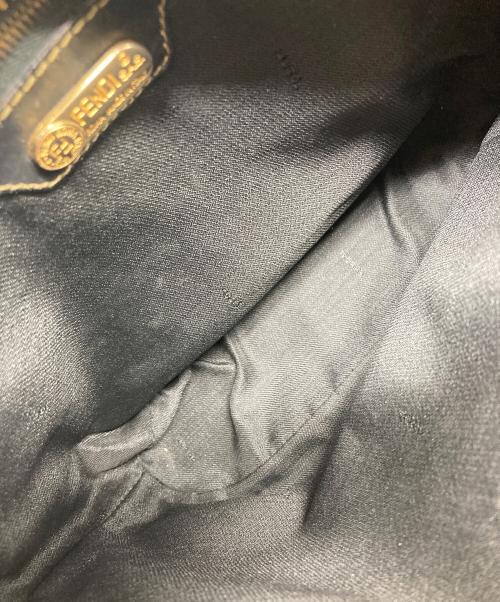 FENDI（フェンディ）FENDI (フェンディ) ペカンショルダーバッグ ブラウン×ブラックの古着・服飾アイテム