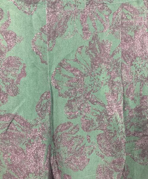 TOGA PULLA（トーガ プルラ）TOGA PULLA (トーガ プルラ) Inner Print Pants  インナープリントパンツ  イージーパンツ　総柄　日本製 グリーン サイズ:36の古着・服飾アイテム