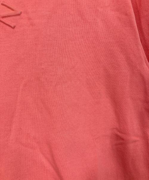MONCLER（モンクレール）MONCLER (モンクレール) エンボス加工SS T-SHIRT 半袖カットソー　Tシャツ　Tee  トルコ製 ピンク サイズ:Sの古着・服飾アイテム