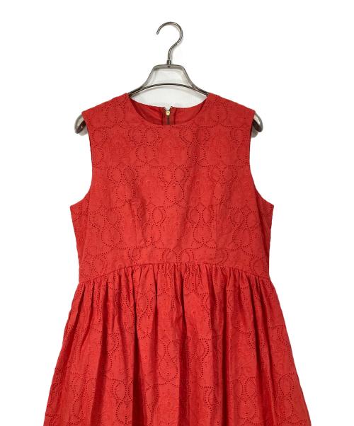 allureville（アルアバイル）allureville (アルアバイル) シフリー刺繍ギャザーワンピース レッド サイズ:1 未使用品の古着・服飾アイテム