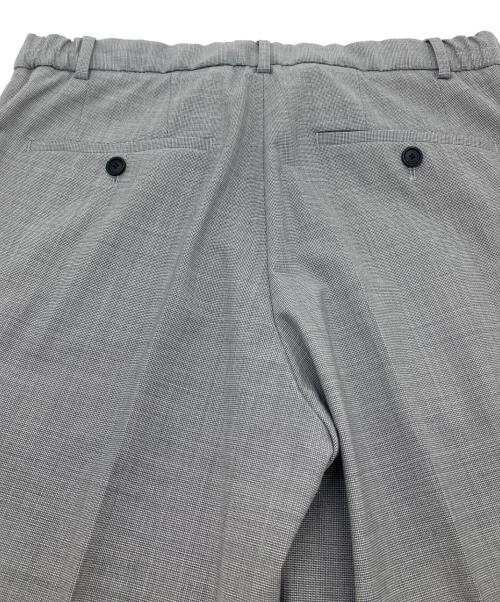 BOSS HUGO BOSS（ボス ヒューゴボス）BOSS HUGO BOSS (ボス ヒューゴボス) PERFORMANCE SUIT  パフォーマンススーツ  パンツスーツ グレー サイズ:UK48の古着・服飾アイテム