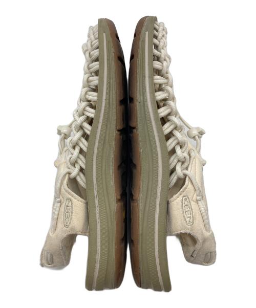 KEEN（キーン）KEEN (キーン) ウィメンズ ユニーク　サンダル　スポーツ　アウトドア アイボリー サイズ:24.5cmの古着・服飾アイテム