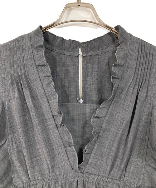 Snidel（スナイデル）Snidel (スナイデル) Sustainableデザインティアードワンピース　ロングワンピース　フリルワンピース グレーの古着・服飾アイテム