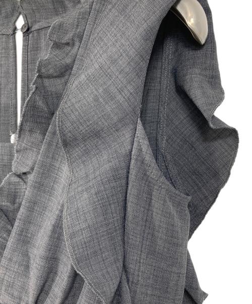 Snidel（スナイデル）Snidel (スナイデル) Sustainableデザインティアードワンピース　ロングワンピース　フリルワンピース グレーの古着・服飾アイテム