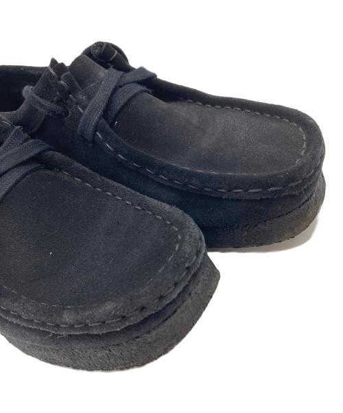 CLARKS（クラークス）CLARKS (クラークス) スウェードワラビー ブラック サイズ:UK3の古着・服飾アイテム