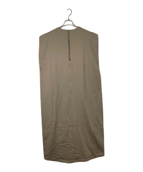 HYKE（ハイク）HYKE (ハイク) ノースリーブワンピース　タグ付き カーキ サイズ:FREE 未使用品の古着・服飾アイテム