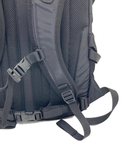 THE NORTH FACE（ザ ノース フェイス）THE NORTH FACE (ザ ノース フェイス) HOT SHOT バッグパック　リュック　通勤 通学 仕事 出張 旅行 トラベル タウンユース ブラック サイズ:実寸参照の古着・服飾アイテム