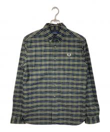 FRED PERRY（フレッドペリー）の古着「Brushed Oxford Tartan Shirt  ブラッシュドオックスフォードタータンシャツ　長袖シャツ　チェックシャツ　ワンポイント刺繍」｜カーキ
