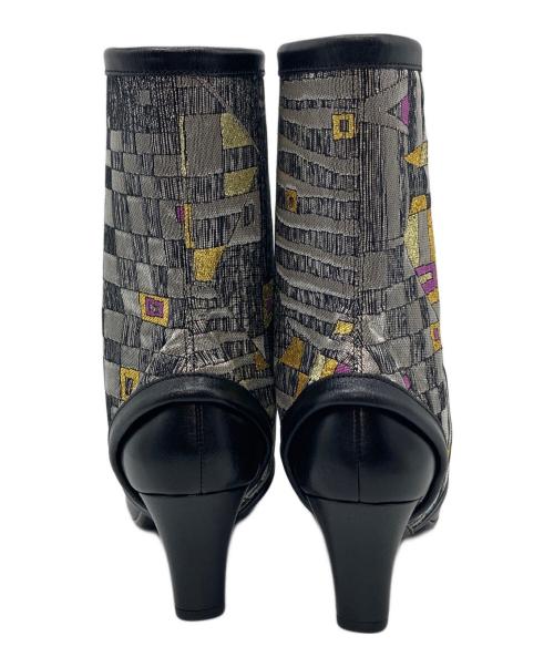 Obi de Boots iki（オビデブーツイキ）Obi de Boots iki (オビデブーツイキ) 金鱗 ドッキングパンプス ブラック サイズ:24㎝の古着・服飾アイテム