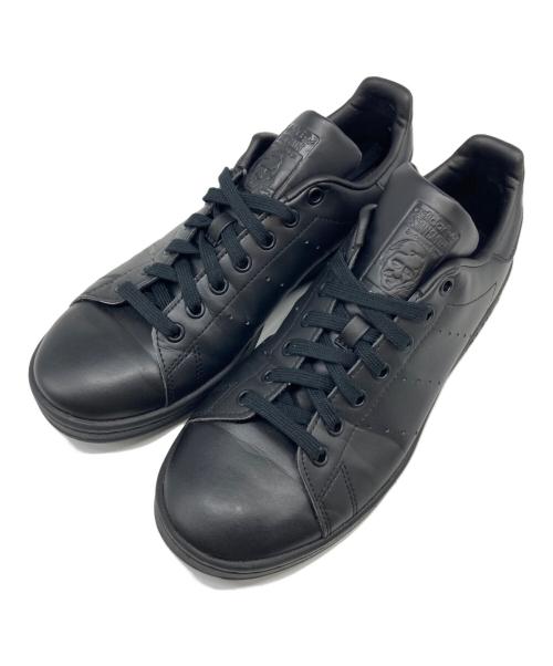 adidas（アディダス）adidas (アディダス) STANSMITH ローカットスニーカー ブラック サイズ:26.5の古着・服飾アイテム