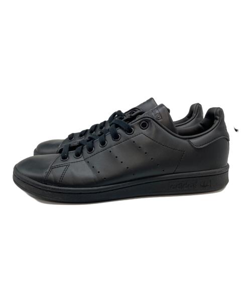 adidas（アディダス）adidas (アディダス) STANSMITH ローカットスニーカー ブラック サイズ:26.5の古着・服飾アイテム