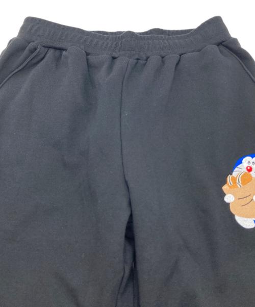 graniph（グラニフ）graniph (グラニフ) ドラえもん (ドラエモン) どら焼きコロコロスウェットパンツ　ドラえもん ブラック サイズ:S 未使用品の古着・服飾アイテム