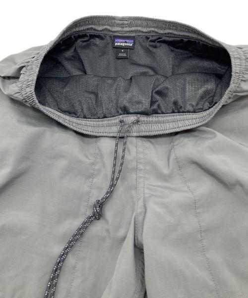 Patagonia（パタゴニア）Patagonia (パタゴニア) Baggies Shorts  バギーズショーツ　ハーフパンツ　ショートパンツ　スポーツ　アウトドア グレー サイズ:Sの古着・服飾アイテム