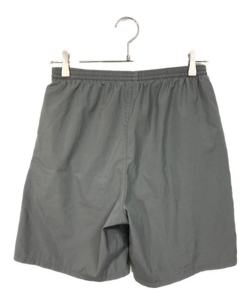 Patagonia（パタゴニア）Patagonia (パタゴニア) Baggies Shorts  バギーズショーツ　ハーフパンツ　ショートパンツ　スポーツ　アウトドア グレー サイズ:Sの古着・服飾アイテム