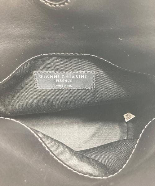 GIANNI CHIARINI（ジャンニ キアリーニ）GIANNI CHIARINI (ジャンニ キアリーニ) チェーン付きバケツ型ショルダーバッグ ブラック サイズ:実寸参照の古着・服飾アイテム