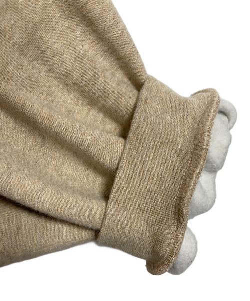 FOG ESSENTIALS（フィアオブゴッド エッセンシャル）FOG ESSENTIALS (フィアオブゴッド エッセンシャル) プルオーバーパーカー　フーディ　裏起毛 ベージュ サイズ:Mの古着・服飾アイテム