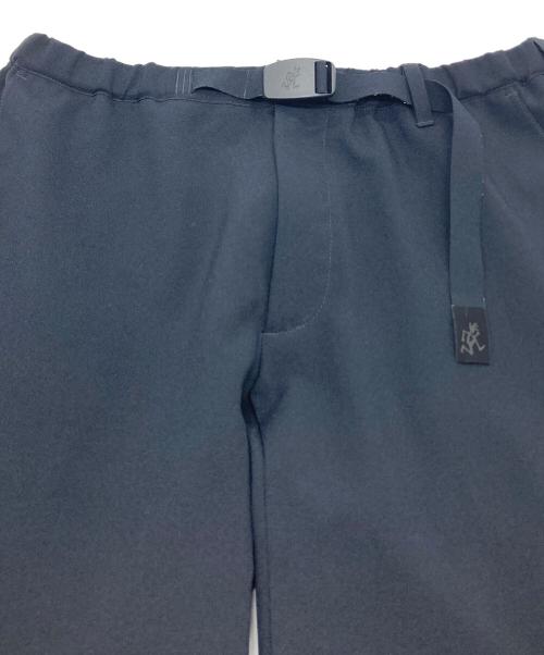 GRAMICCI（グラミチ）GRAMICCI (グラミチ) F/CE. (エフシーイー) SEAMLESS NARROW TROUSER  シームレスナロートラウザー ネイビー サイズ: Mの古着・服飾アイテム