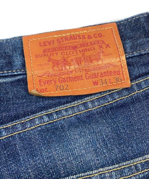 LEVIS（リーバイス）LEVIS (リーバイス) 【古着】702XXデニムパンツ　ボタン裏J22 赤耳 BIGE 日本製 インディゴ サイズ:W34 L36の古着・服飾アイテム