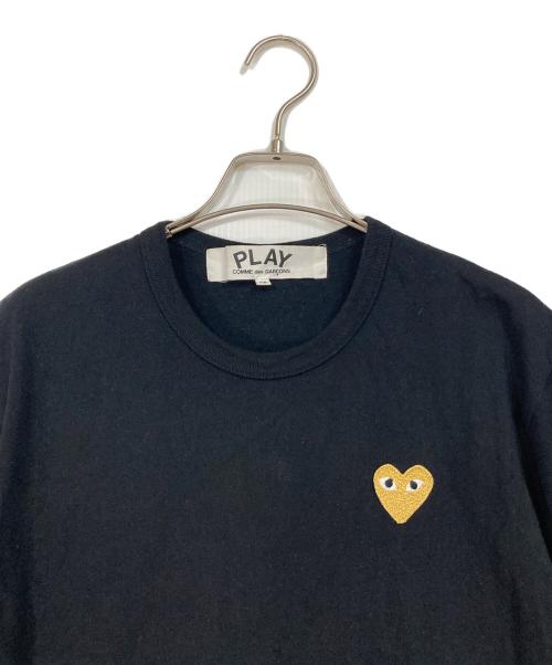 PLAY COMME des GARCONS（プレイコムデギャルソン）PLAY COMME des GARCONS (プレイコムデギャルソン) T-Shirt With Gold Emblem コットンTシャツ ブラック サイズ:Mの古着・服飾アイテム