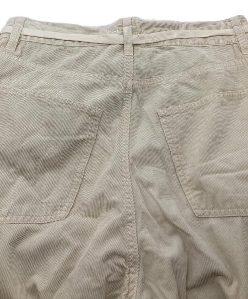 Adam et Rope（アダム エ ロペ）Adam et Rope (アダム エ ロペ) ガーメントダイコーデュロイパンツ アイボリー サイズ:38の古着・服飾アイテム