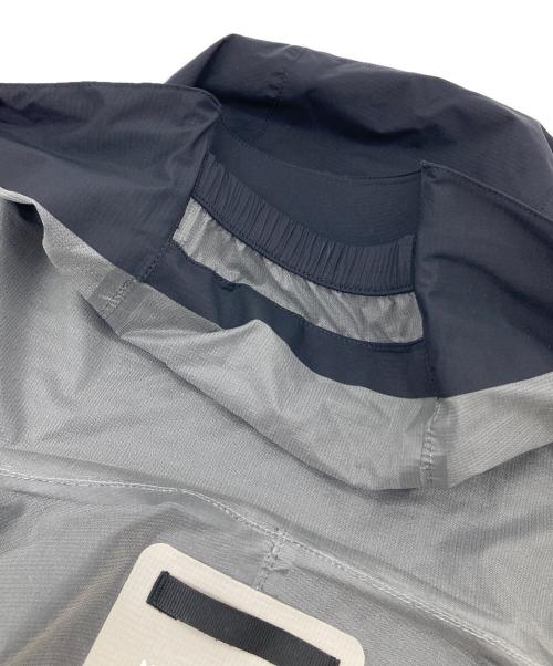 MOUNTAIN HARD WEAR（マウンテンハードウェア）MOUNTAIN HARD WEAR (マウンテンハードウェア) T3 ジャケット（T3 Jacket） ベージュ×ブラック サイズ:Mの古着・服飾アイテム