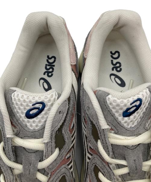 asics（アシックス）asics (アシックス) GEL-NYC ベージュ サイズ:US 9.5の古着・服飾アイテム