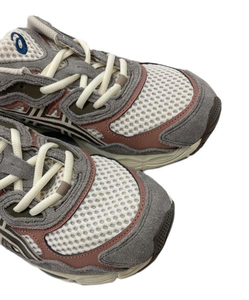 asics（アシックス）asics (アシックス) GEL-NYC ベージュ サイズ:US 9.5の古着・服飾アイテム
