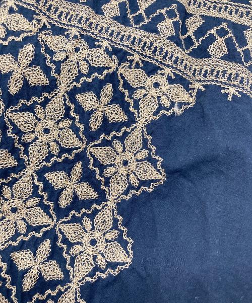 SUM1 STYLE（スミスタイル）SUM1 STYLE (スミスタイル) タッセル刺繍ブラウス　長袖ブラウス ブラック サイズ:実寸参照の古着・服飾アイテム