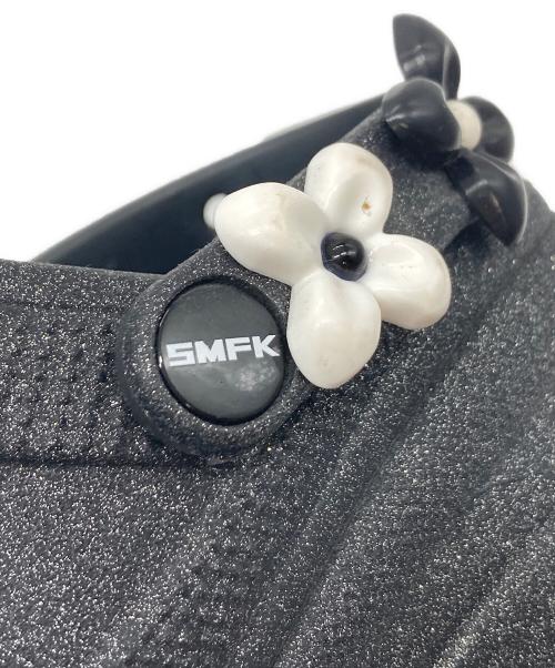 crocs（クロックス）crocs (クロックス) SMFK (エスエムエフケー) Clog Black Glitter ブラック サイズ:7の古着・服飾アイテム