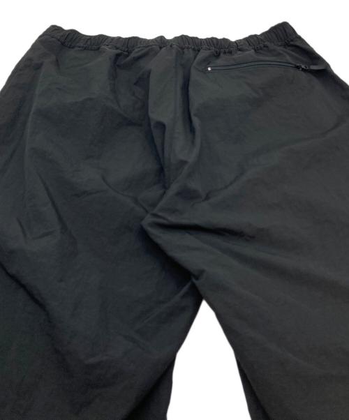 THE BLACK EYE PATCH（ブラックアイパッチ）THE BLACK EYE PATCH (ブラックアイパッチ) SMALL HWC NYLON TRACK PANTS ナイロンパンツ ブラック サイズ: XLの古着・服飾アイテム