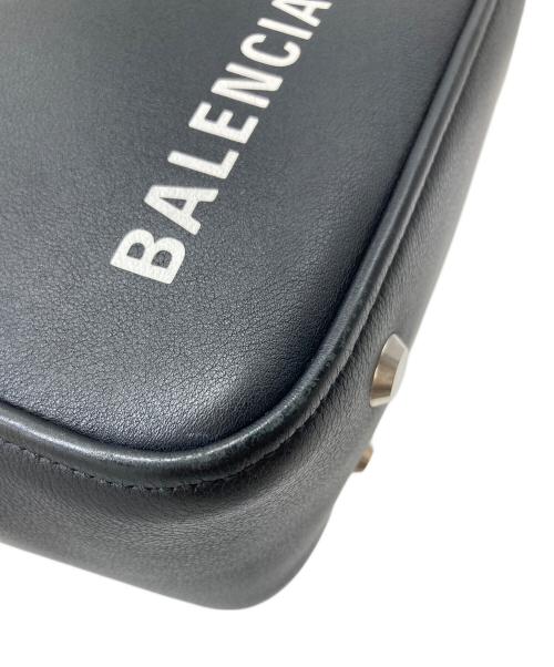 BALENCIAGA（バレンシアガ）BALENCIAGA (バレンシアガ) トライアングルダッフル S ブラック サイズ:Sの古着・服飾アイテム